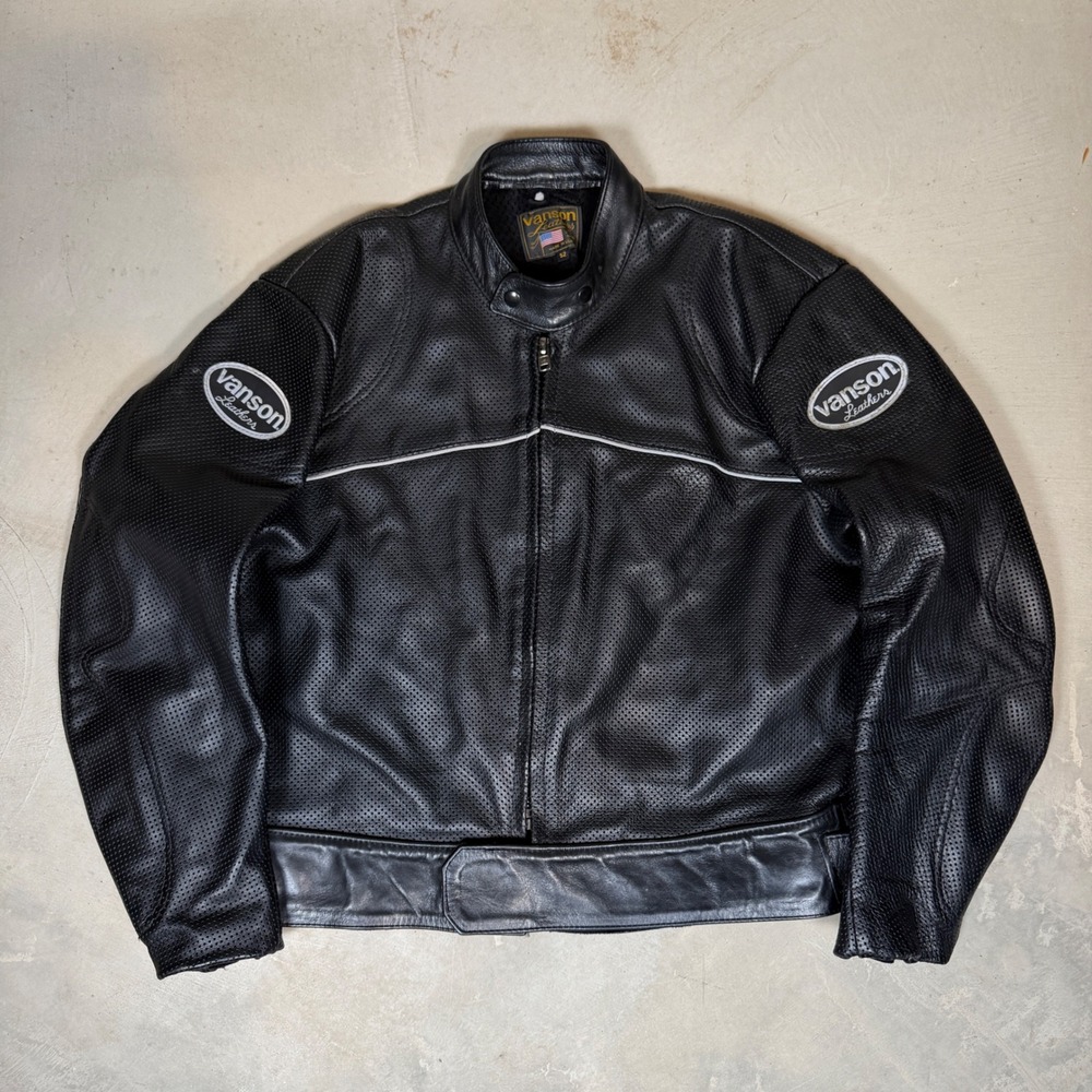 Vanson Leathers Perforated Black Leather Motorcycle Racing Jacket Mens 52 USA